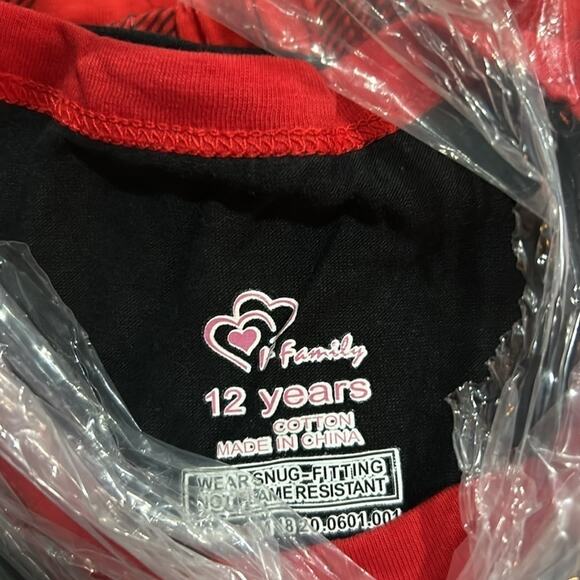 Kids Holiday Pajama Set - Picture 9 of 9